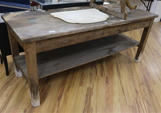 A pine table W.183cm